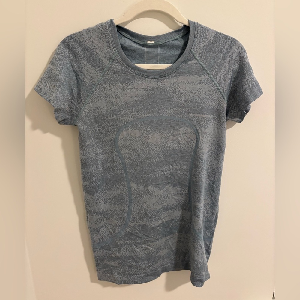 Lululemon Swiftly Speed Short Sleeve
